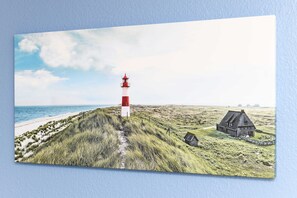 Wohnzimmer mit integriertem Küchenbereich