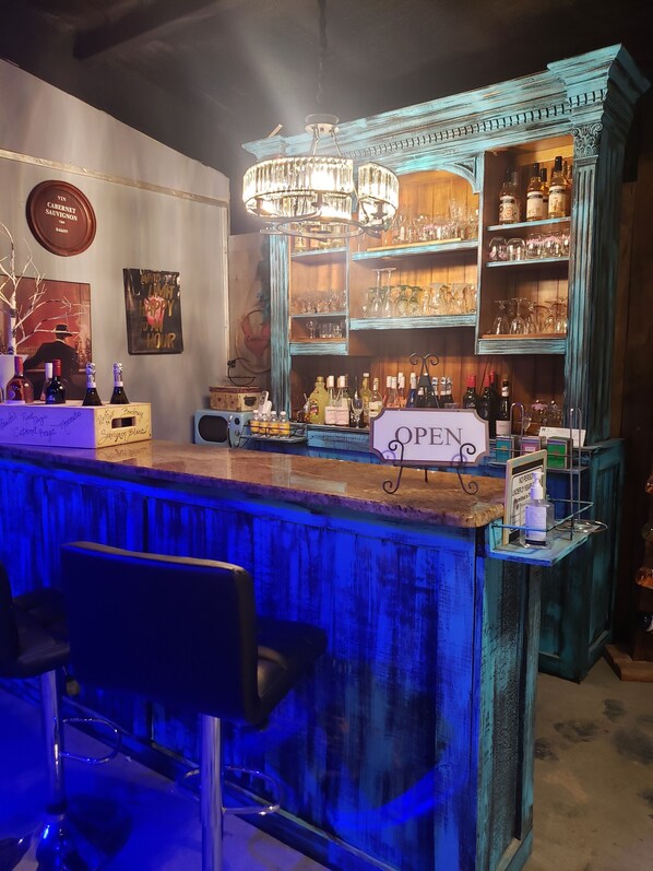 Bar (in der Unterkunft)