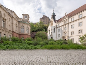 Esterni