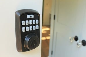 Keypad for convenient self check-in