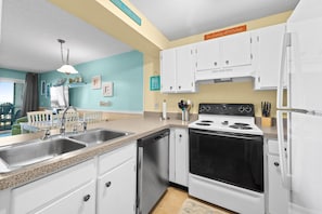 Test out your cooking skills in this fully stocked kitchen.