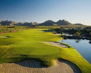 Community golf course