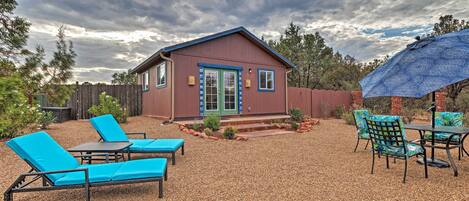 Sedona Vacation Rental | Studio | 1BA | 2 Stairs Required For Entry | 400 Sq Ft