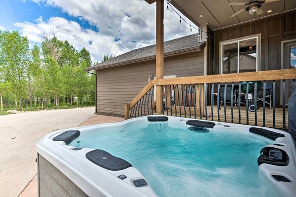 Kamas Vacation Rental | 5BR | 4.5BA | 2-Story Home | 3,600 Sq Ft