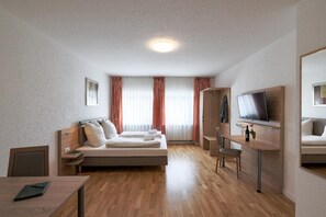 Zimmer 8-Doppelzimmer