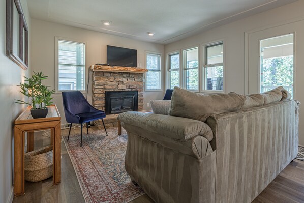 Cozy Living Room with Gas Fireplace