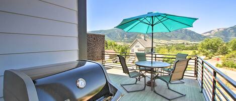 Eden Vacation Rental Townhome | 2BR | 3.5BA | Stairs Required | Private Hot Tub