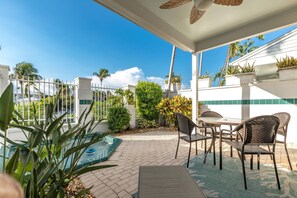 You can relish a meal or savor some drinks on the beautifully landscaped patio, providing a private and serene setting for relaxation.