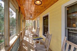 Front Screen Porch