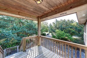 Entrance Porch