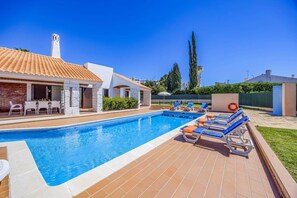 Villa Maralinda image