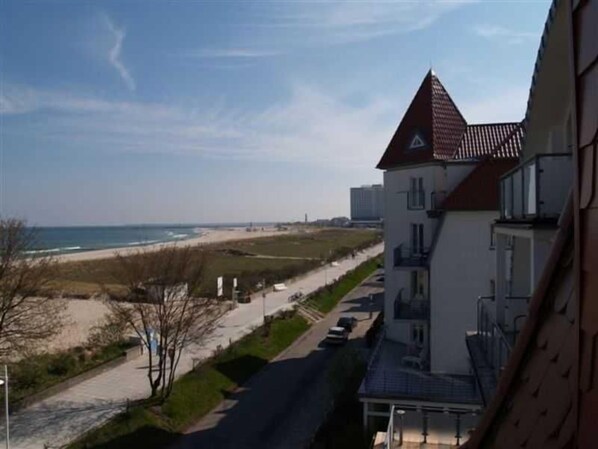 Beach/ocean view