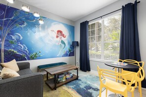 Quiet sitting room with a door - board games, reading, working 