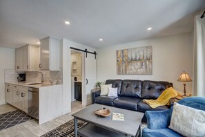 Luxurious Living Room