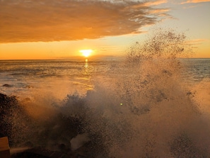 Amazing sunsets from the lanai, and sometimes some fun wave-watching too.