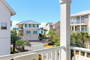 Suncatcher Balcony View
