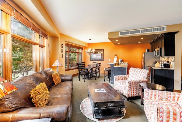 Living Area with Sleeper Sofa & Murphy Bed