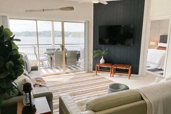 Lake of the Ozarks Vacation Rental | 3BR | 2BA | 1,279 Sq Ft | Stairs Required