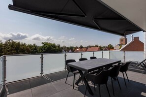 Außenseite Ferienhaus [Sommer]