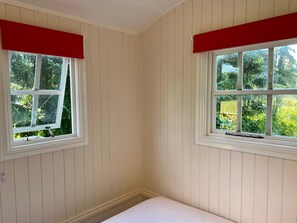Windows in Paddock View