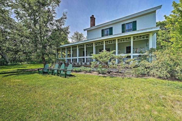 Schroon Lake Vacation Rental | 4BR | 2.5BA | 1,608 Sq Ft | Steps Required