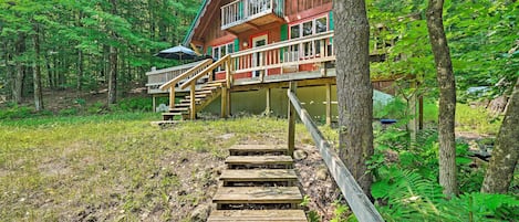 Wilmington Vacation Rental Cabin | 3BR | 1.5BA | 2 Stories | 1,008 Sq Ft