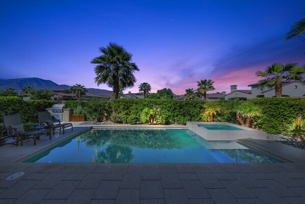 View from Living room with beautiful Desert sunsets of the Santa Rosa Mountains!