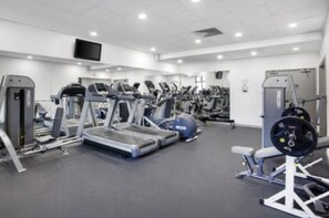 Free gym access 10 minute drive