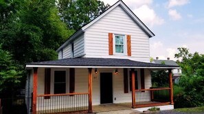 Front of house - Cedar accent