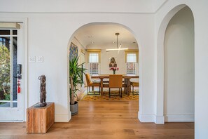 archway into dining area