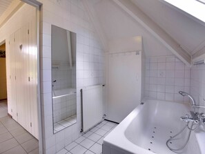Robinet, Luminaire Plomberie, Évier, Salle De Bains, Design Intérieur, Bâtiment, Fenêtre, Sol, Sol