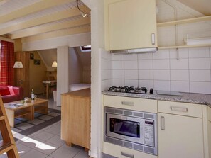 Cabinetry, Meubles, Propriété, Comptoir, Bâtiment, Appareil De Cuisine, Cuisinière, Cuisine, Électroménager, Cooktop