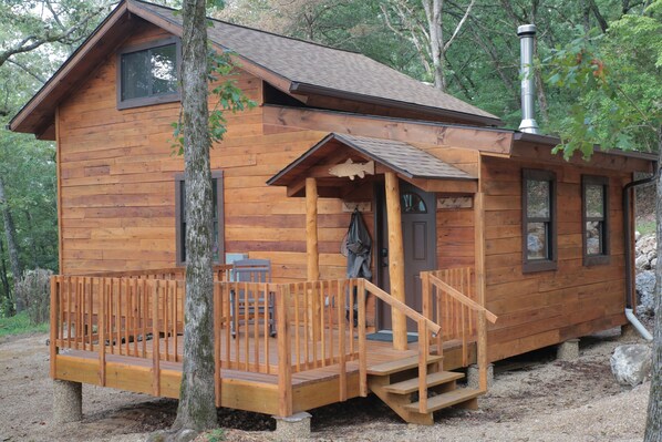 Dogwood Hill Trout Cabin