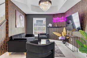 Welcome to Mr Purple in Little Havana, Miami