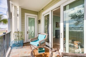 Covered Patio | Marina Views