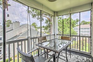 Screened-In Porch | Stairs Required For Access