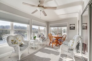 Sunroom | Marina View