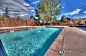 Vacation Rentals in Park City at Prospector Lodge 536: Community pool