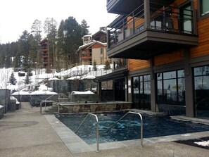 Breckenridge Grand Lodge on Peak 8   Indoor/Outdoor pools and hot tubs