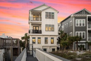 Inlet Beach "The Salty Dog" 94 Emerald Cove Lane