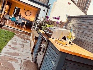 WESTREACH Filey - Gas BBQ