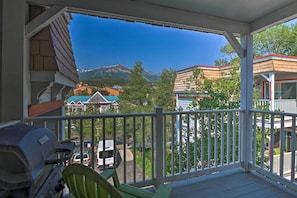 Balcony | Breckenridge Ski Resort Views | 3rd-Floor Unit