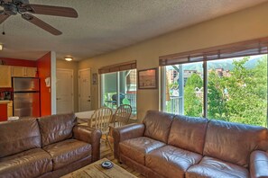 Living Area | Free WiFi (High Speed)