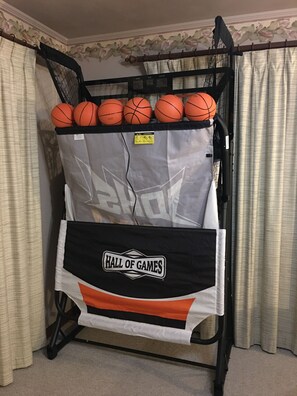 Indoor Basketball 