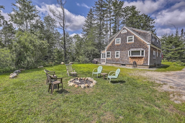 Franconia Vacation Rental | 4BR | 2BA | 1,930 Sq Ft | Steps Required