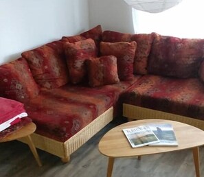 Ferienhaus Rhönblick-Sofa im Wohnzimmer