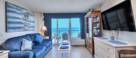 Welcome to Boardwalk Beach Resort 932! Enjoy the spectacular oceanfront views!