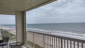 Balcony ocean view (corner)
