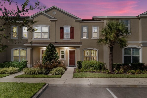 1564 Carey Palm Circle (27).jpg