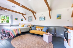 Daphne's Studio, near Dorchester: The bright and spacious open-plan accommodation